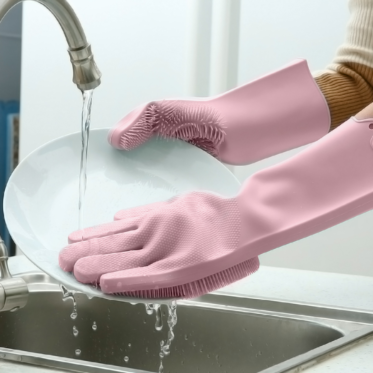 Silicone Dishwashing Gloves with Scrubbers | Redeem Source